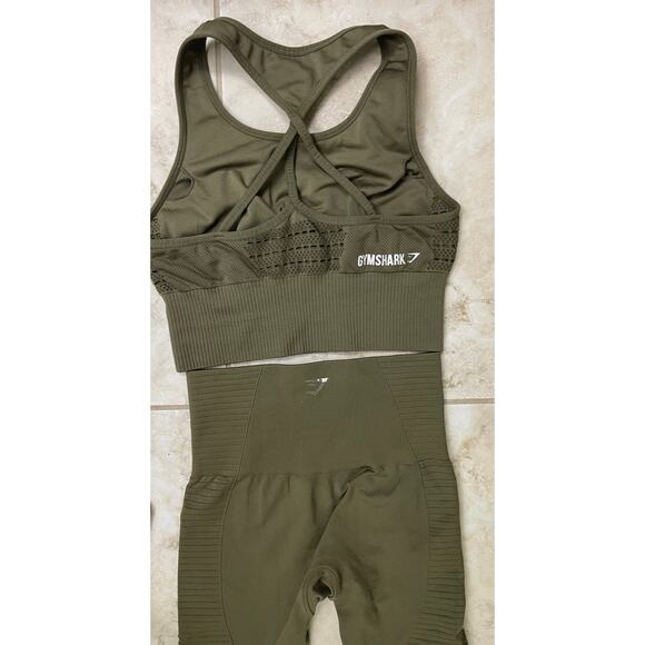 Gymshark NWOT Flex Dry Knit Cutout Workout Set small Olive Green 2 Piece - Picture 11 of 15